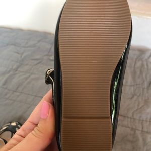 GAP Shoes - Gap “cat” Black Patin Leather Shoe Girls 8 GAP Shoes - Gap “cat” Black Patin Leather Shoe Girls 8